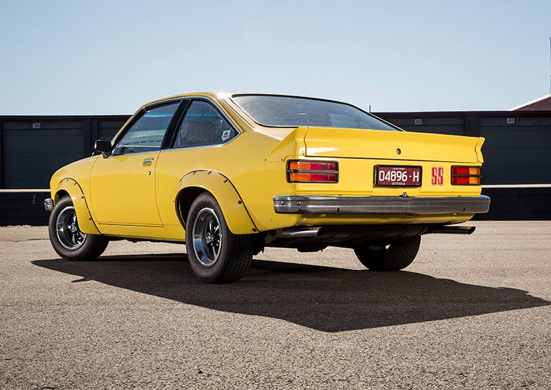 Jim -Richards -drives -the -Holden -Torana -A9X-rear