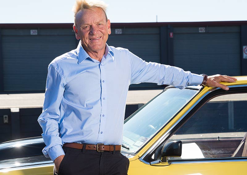 Jim -Richards -drives -the -Holden -Torana -A9X-its -mine