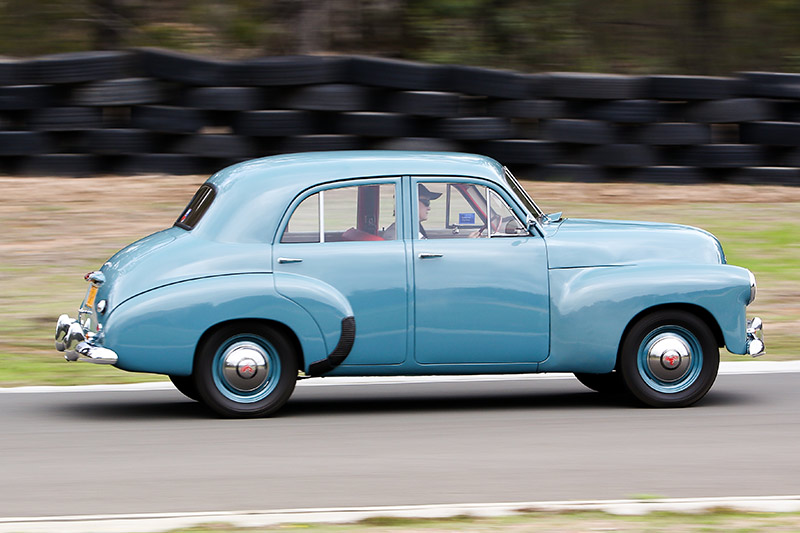 Holden -48-215-side -view