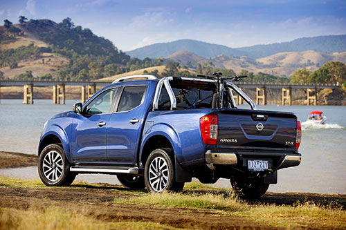 Nissan -Navara -2017-ute -body