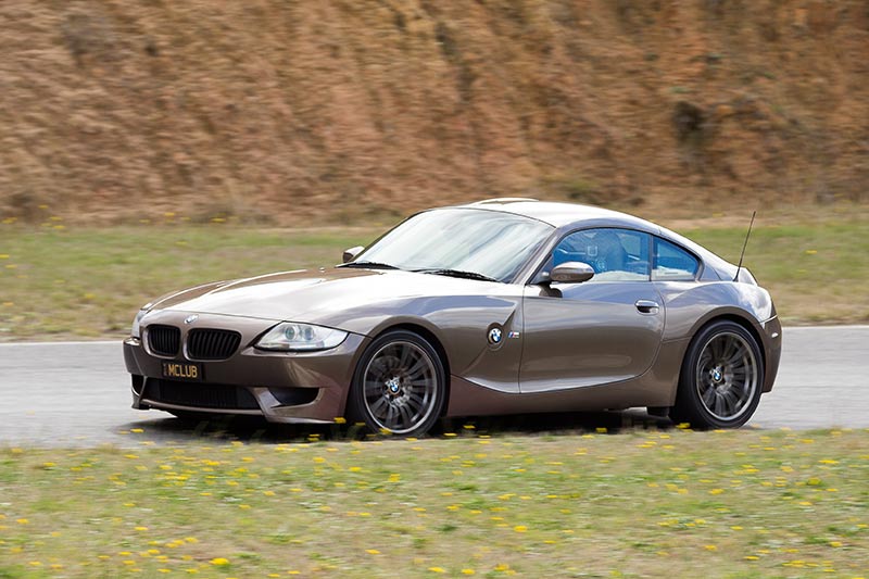 Bmw -z 4m -coupe -ontrack -side