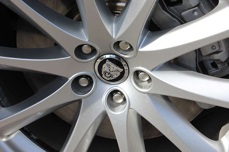 Jaguar -wheel -2