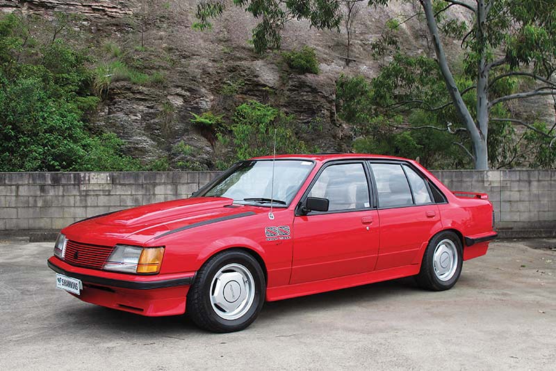 Holden -commodore -vh -ss