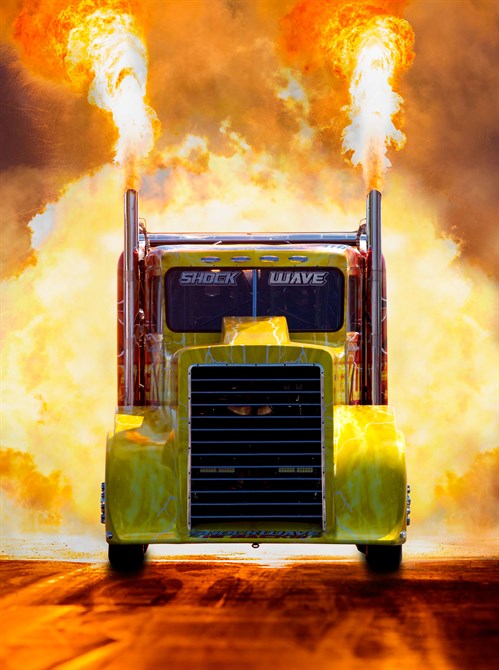 Shockwave Truck FLAMES