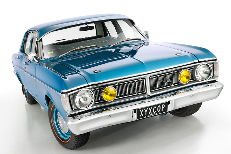Ford -xy -falcon -front