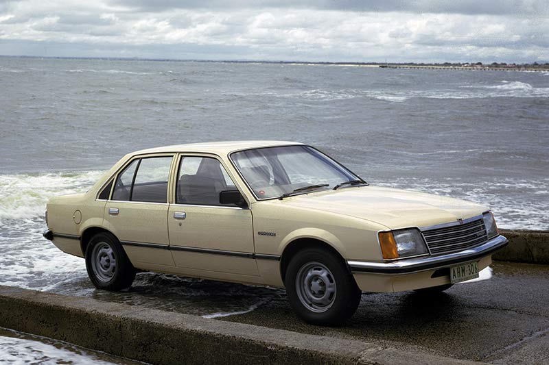 Holden -commodore -vb -4