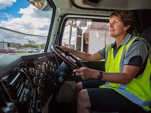 Truck -women -drivers