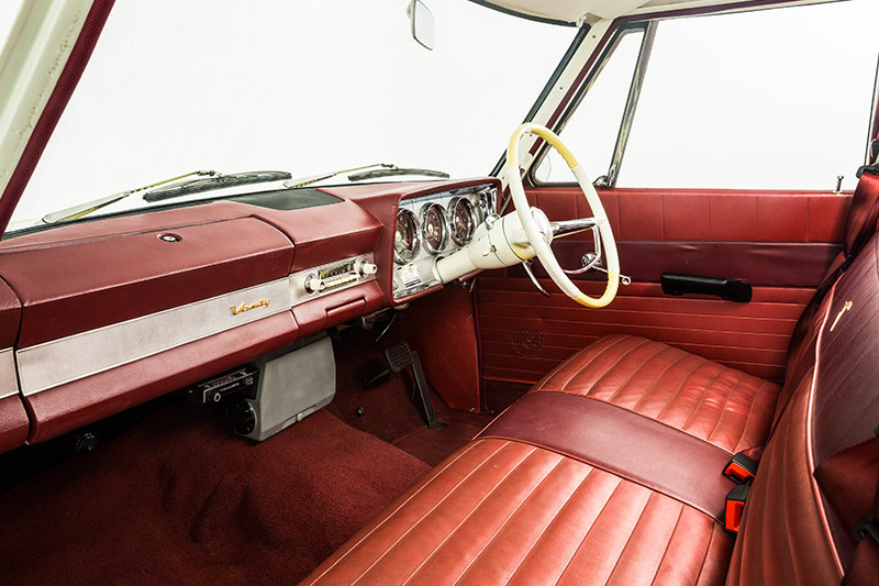 Studebaker -wagon -front -seats