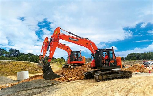 The -Doosan -DX235LCR-has -an -exceptional -lifting -capacity