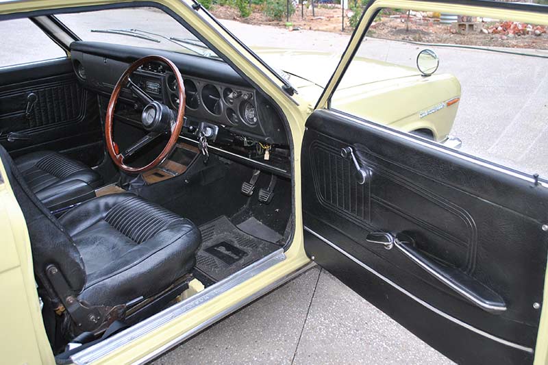 Datsun -1800gl -dash