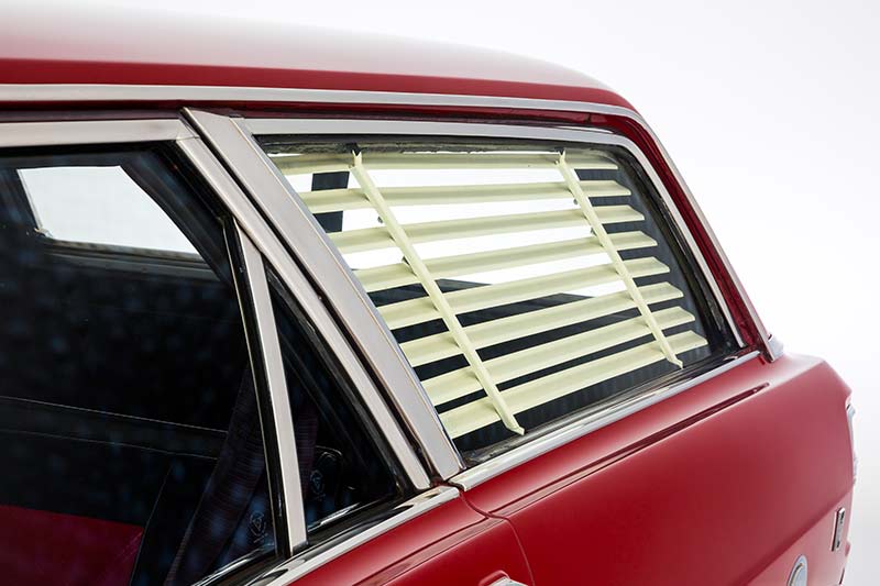 Ford -xy -falcon -wagon -blind