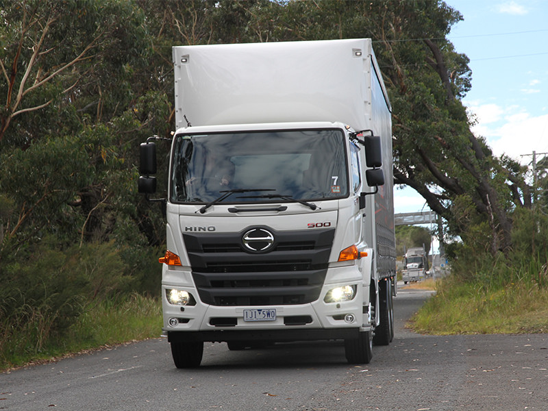 Front view of the Hino FM2635 model