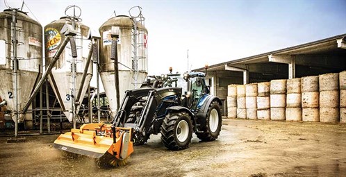 AT-Valtra -new