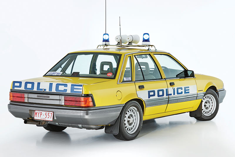 Holden -vl -commodore -2