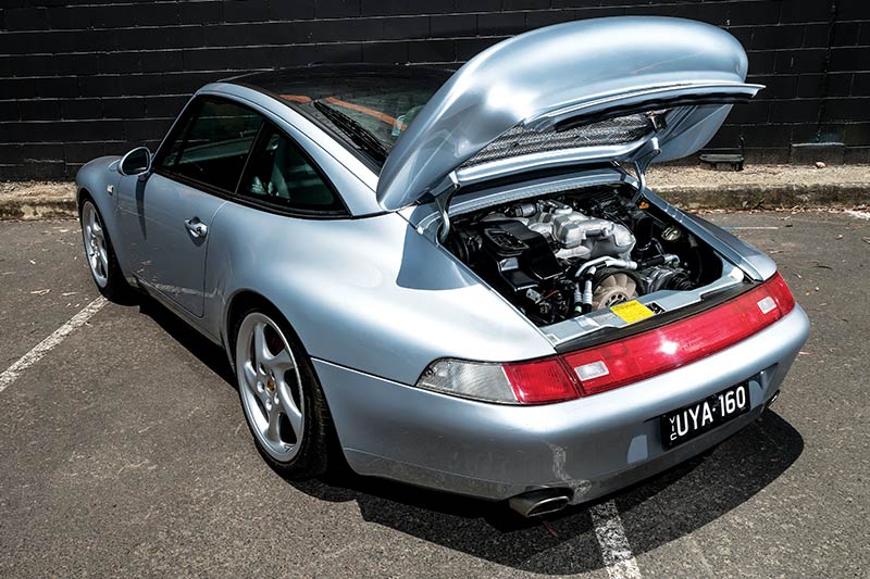 Porsche -993-engine