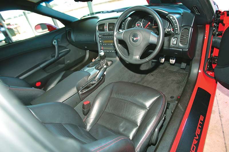 Corvette -z 06-interior