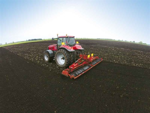 Power -harrowing -a -maize -paddock