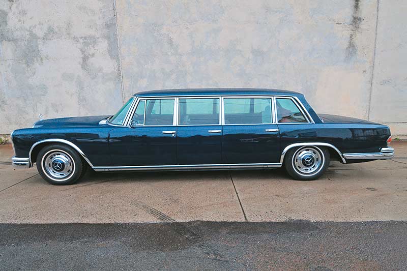 Mercedes -benz -pullman -side