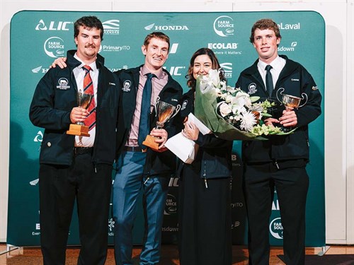 2018-Auckland -Hauraki -all -winners -L-R-DMOTY-Terence -Potter ,-SFOTY-Chris -and -Sally -Guy ,-DTOTY-Quinn -Youngman