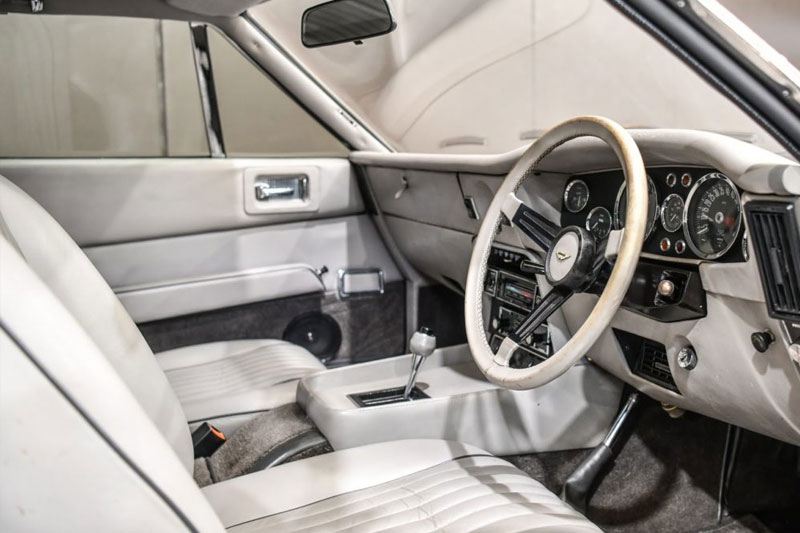 Gosford -preview -Aston -interior