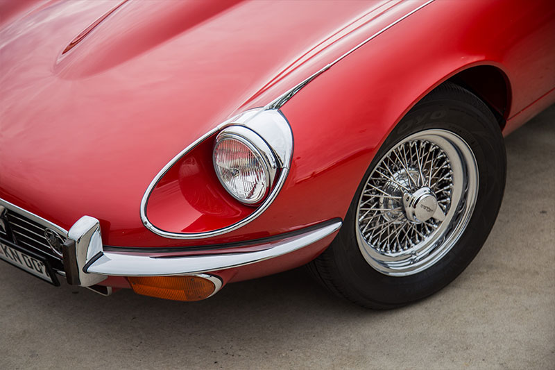 Jaguar -E-type -front -corner