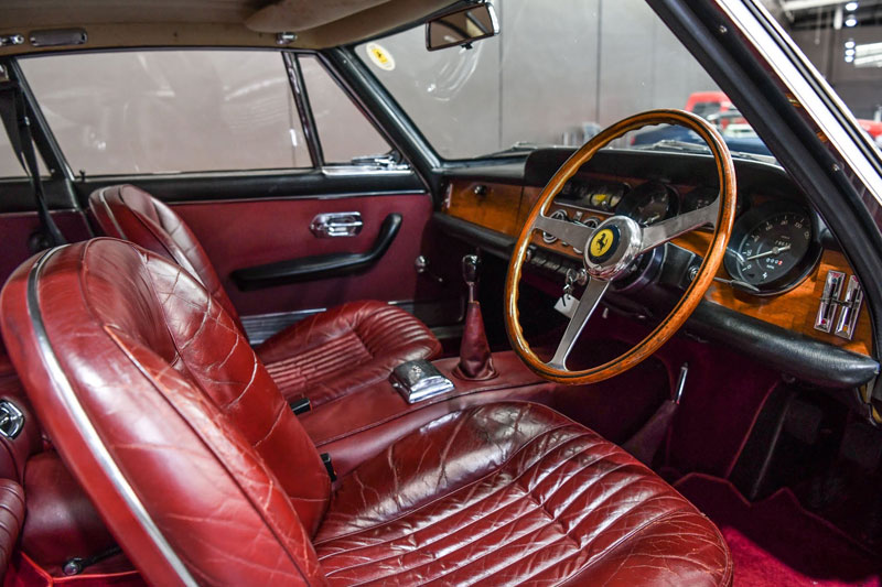 Gosford -Italian -Ferrari -330-interior