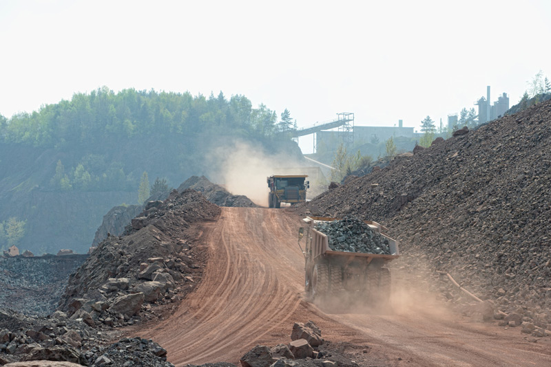 Mining -truck -on -haul -road