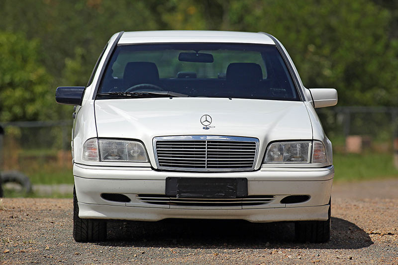 Mercedes -benz -front