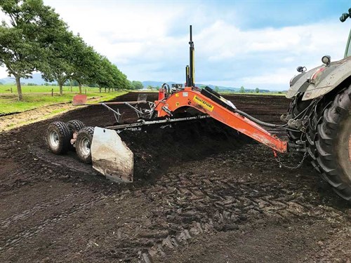 Montefiori -extendible -leveller -at -work -in -the -Waikato