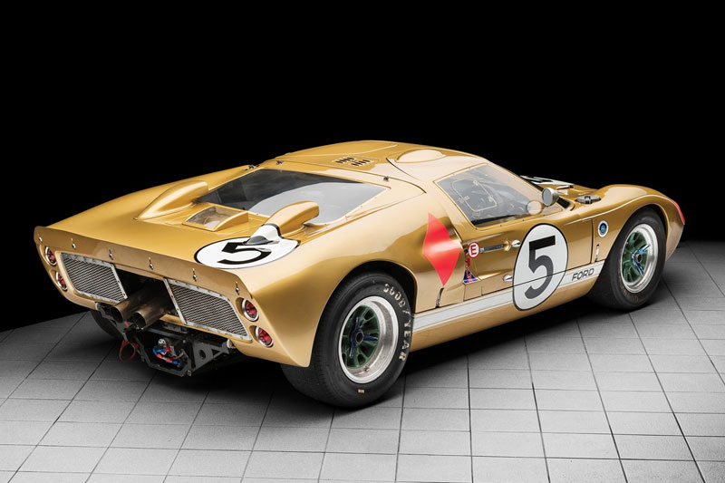 Ford -GT40-1966-Le -Mans -rear