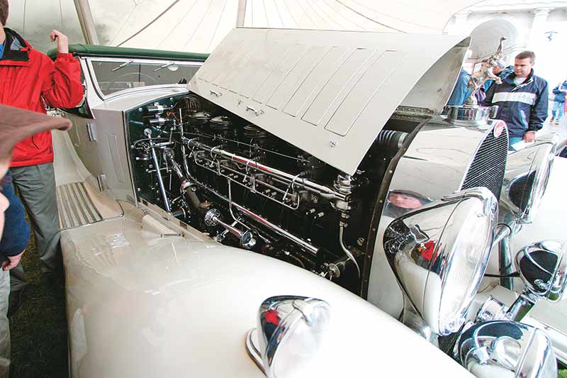 Bugatti -engine