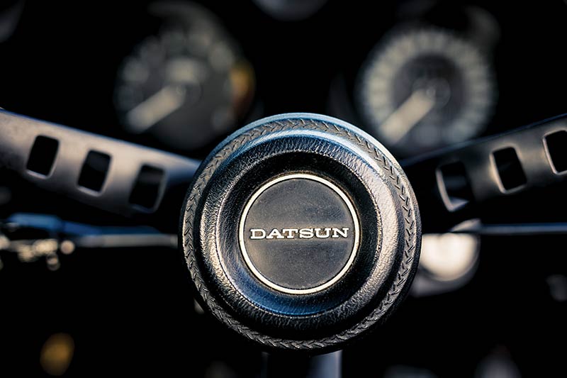 Datsun -240z -steering -wheel