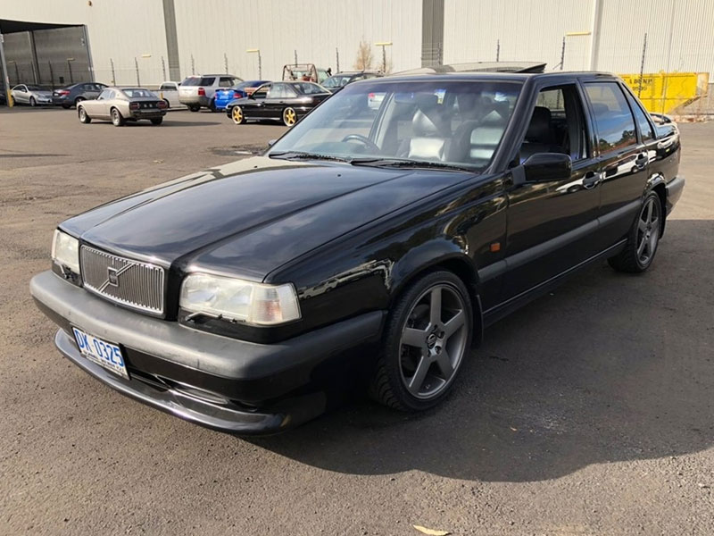 Grays -Volvo -850