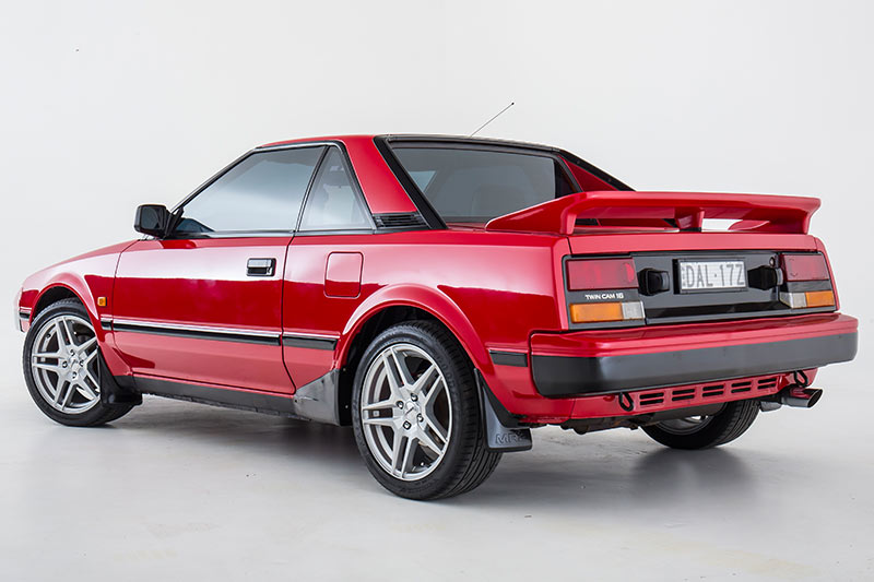 Toyota -mr 2-rear