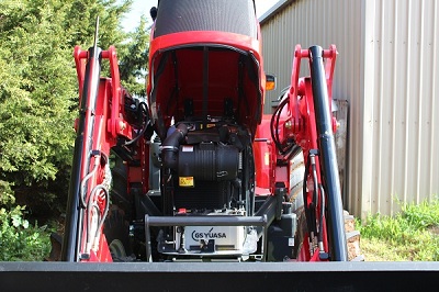 Massey Ferguson 4609_engine