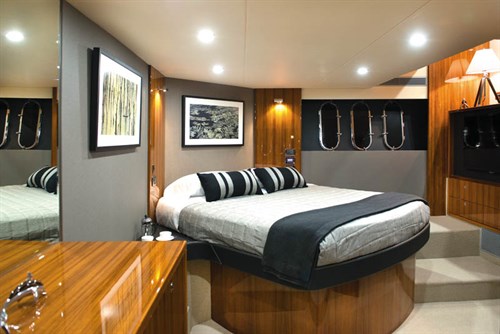 MARITIMO S58 MASTER CABIN