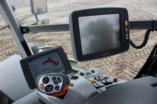 Claas Xerion 5000_CEBIS Monitors _9644