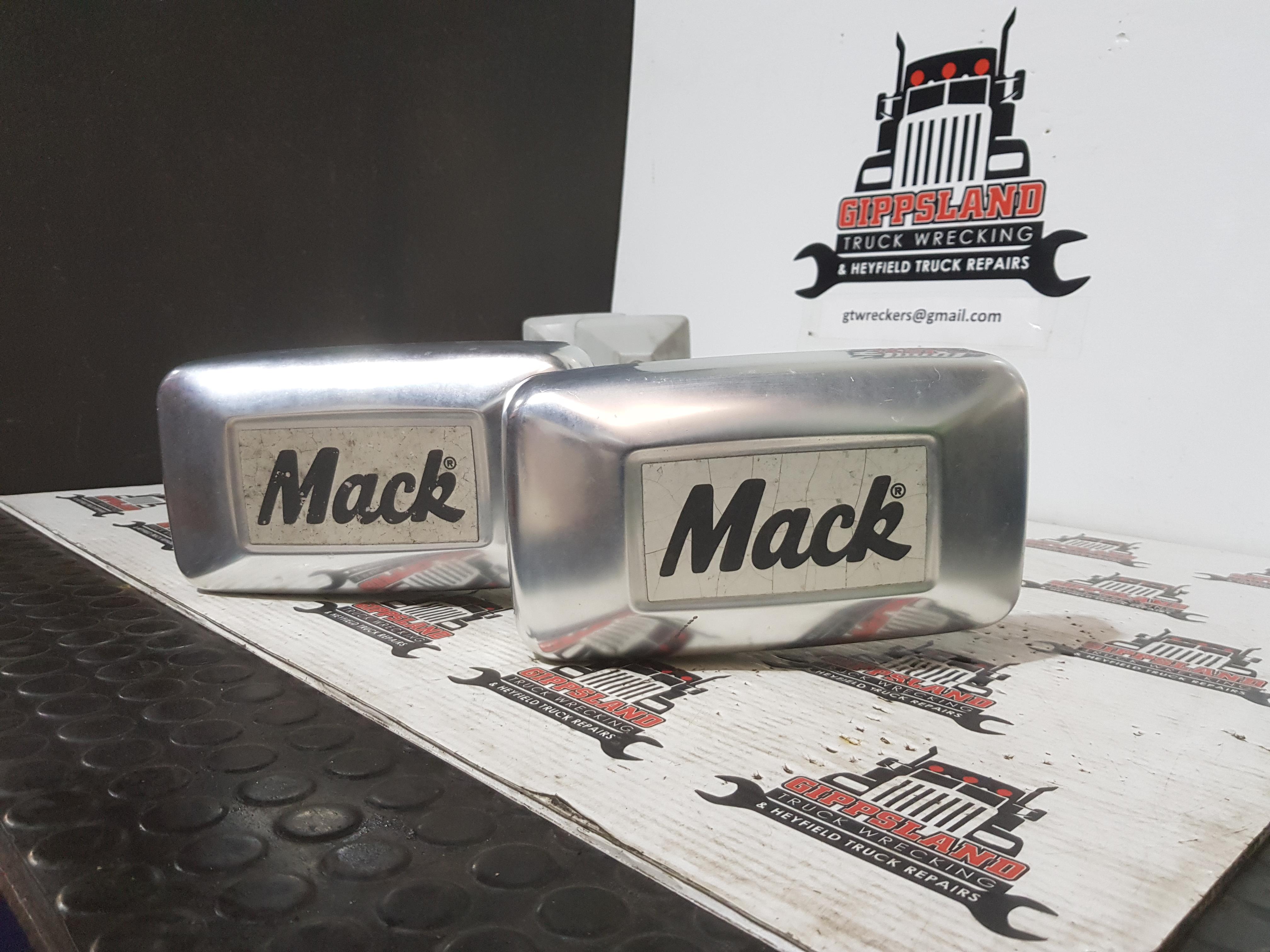 MACK AIR HORNS MACK PAIR for sale refcode TA1068442